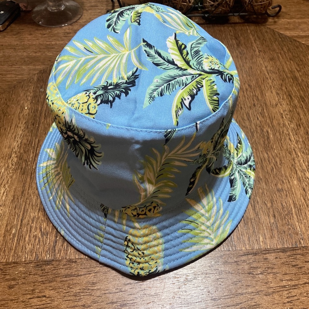 Bindya: Lulla Collection: Women's One Size Fits Most Multicolor Bucket Hat